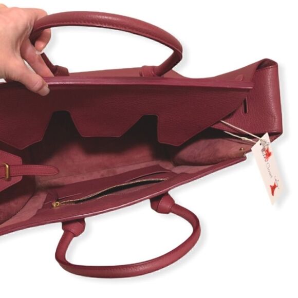 ❤️SOLD❤️CELINE Crisped Calfskin Tie Knot Tote - Picture 3 of 14